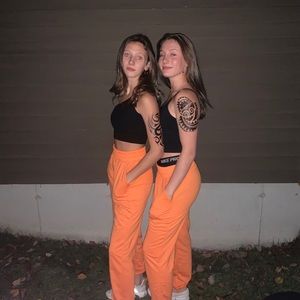 Meet your Posher, Lydia